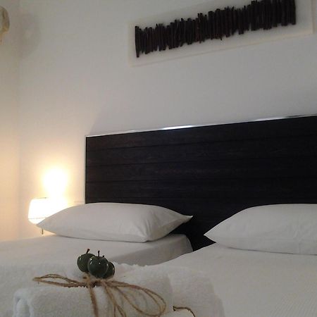 Arco' B&B Trani Cattedrale Bagian luar foto